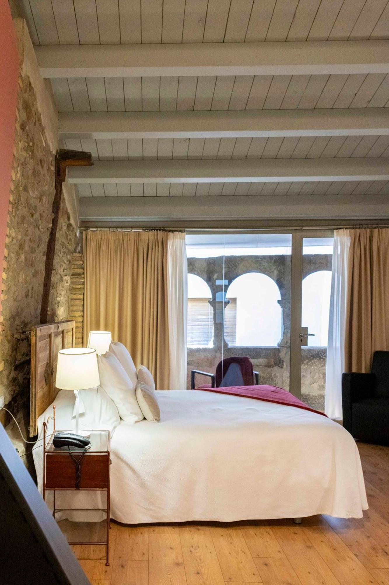 Hotel La Freixera Solsona Exterior photo