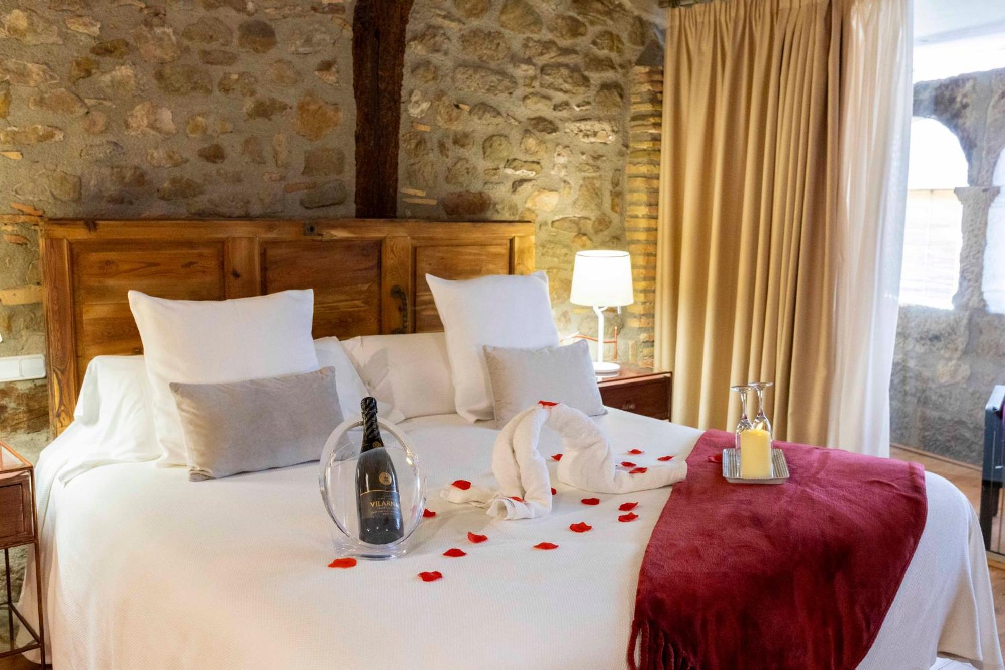 Hotel La Freixera Solsona Exterior photo
