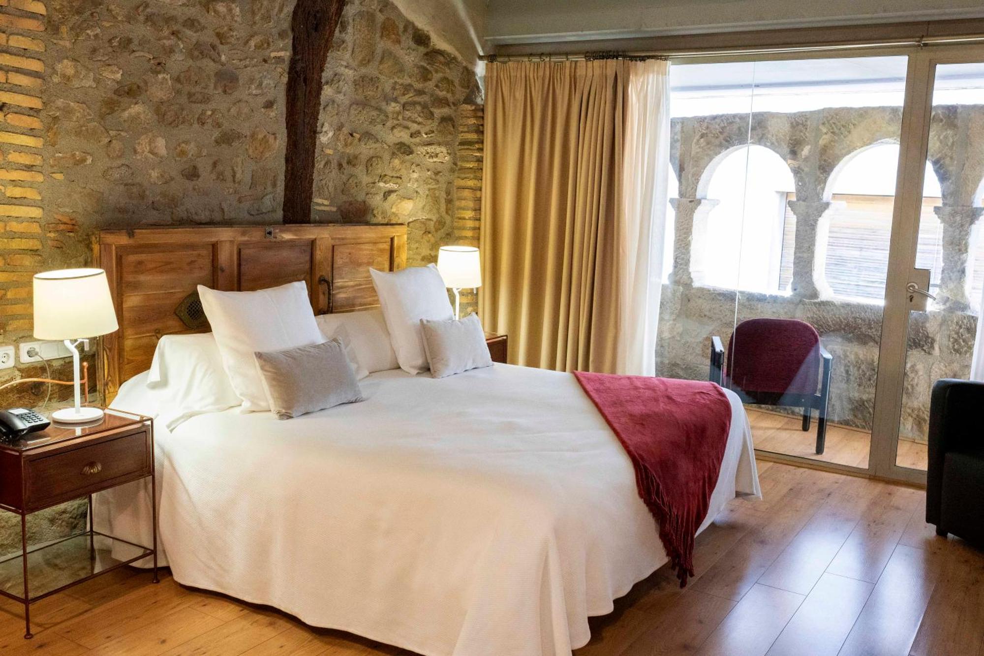 Hotel La Freixera Solsona Exterior photo